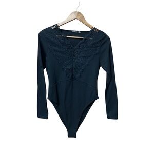 Boohoo Black Lace Bodysuit Long Sleeve 10 Ribbed V Neck Floral Scalloped